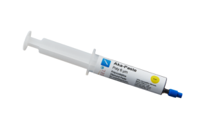 Akasel Aka-Paste Poly 6 µm - Pâte de diamant polycristallin dans un tube pratique de 10 ml avec une concentration de 500 ct/l, développée pour un enlèvement de matière efficace et des résultats constants.